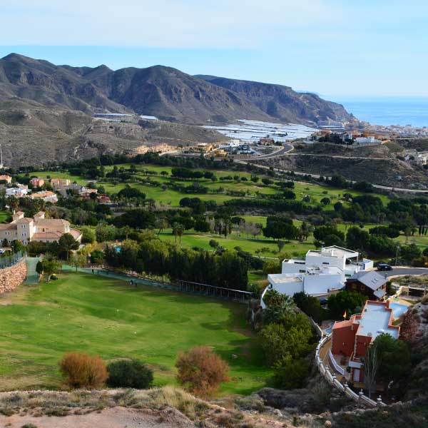 Campo de Golf situado en Aguadulce, entre las ciudades de Almería capital y Roquetas de Mar.