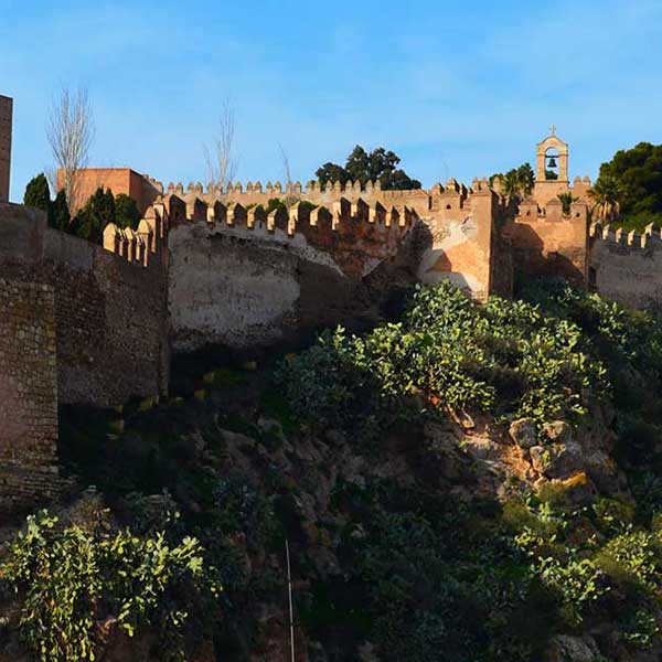 La Alcazaba de Almería es un recinto amurallado declarado Bien de Interés Cultural y máximo exponente de la herencia musulmana en la ciudad de Almería.