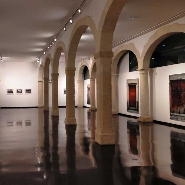 El museo de fotografía de Andalucía está ubicado en la capital de Almería.Exposiciones itinerantes, fondo permanente, y monográficos.
