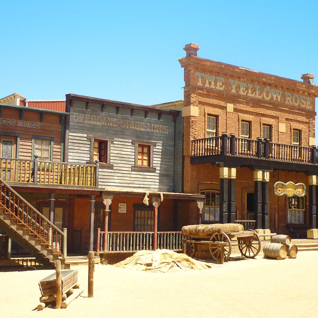 Desert of Tabernas was set of cinema of the Spaghetti Western, still they are the towns like Oasys Mini Hollywood.✅ animal Reserve & swimming pools.
